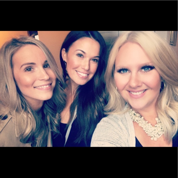 Meet your Posher, Meghan - Picture 2 of 2